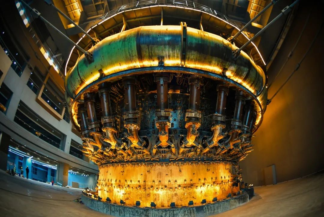 金色炉台上海第一高炉到钢铁会博中心的华丽蝶变