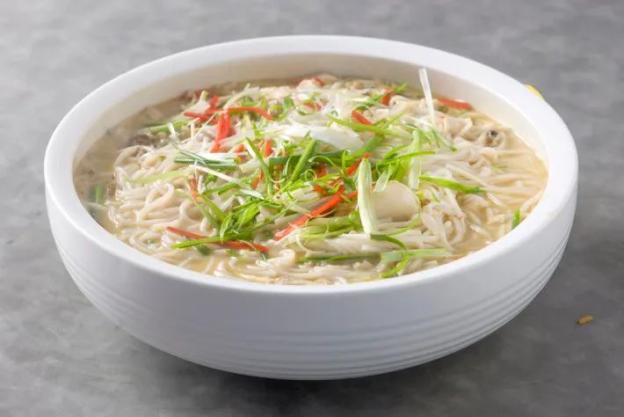 涨姿势了！南昌米粉、藜蒿炒腊肉可以这样说！