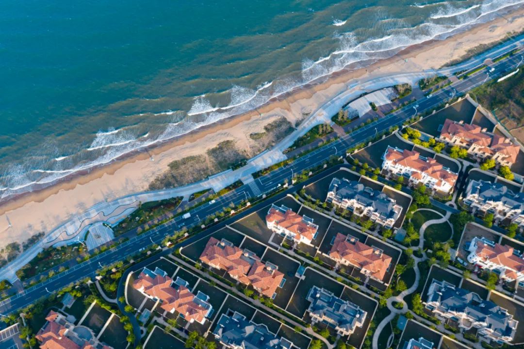 半岛美庐根植西海岸城芯多维交通让繁华逸境中生活更从容