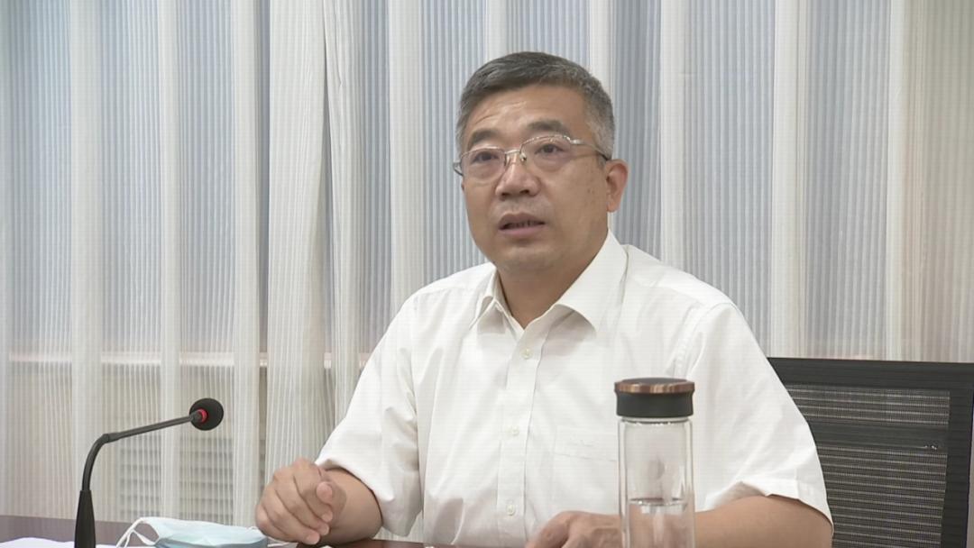 电视电话会后,县委书记张国辉强调,全县各级各部门要提高认识,认清