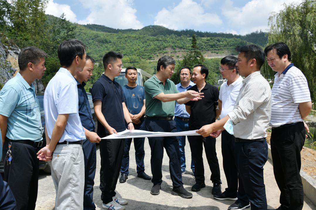 关注| 许风伦率队到毕节调研旅游产业化工作