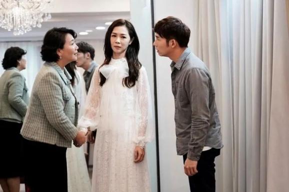 豆瓣9.6，女人四十也很好