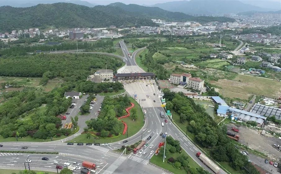 杭甬高速复线出入口图片