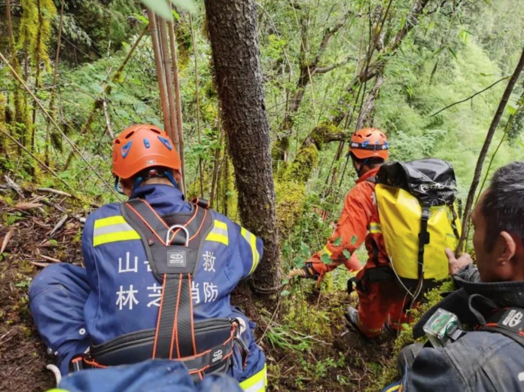 16小時!大山深處的生死營救