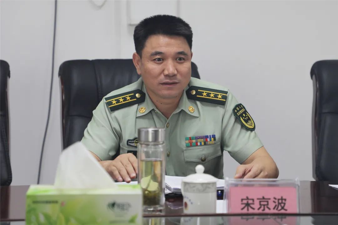 联防联处 共保安全—德阳监狱与武警德阳支队召开两警联席会议