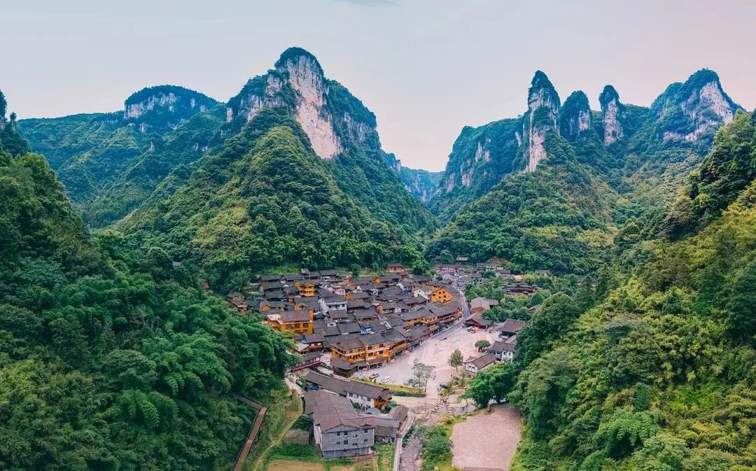 张家界的朋友们,快来矮寨玩耍!免费!