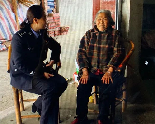 党的女儿——陈楠:巾帼英雄展英姿