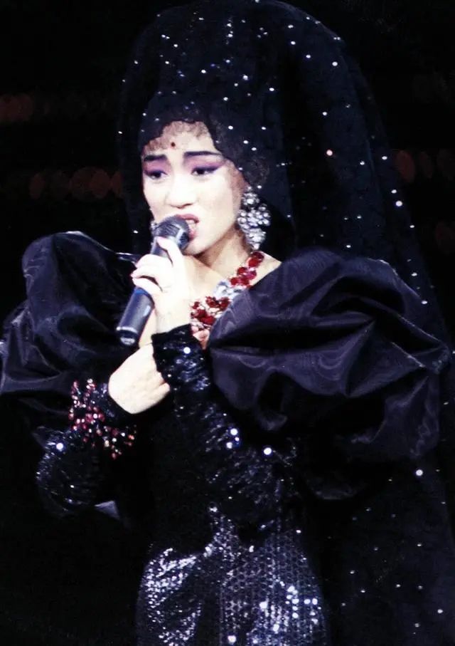 对不起我们永远欠你一个梅艳芳