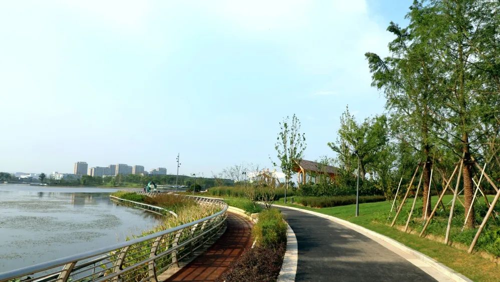 龙潭公园的芳香伊甸园和水岸观景区对外开放啦就在这