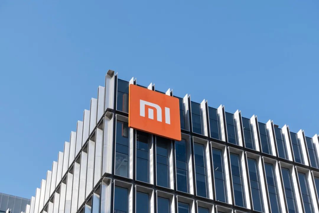 小米:进击的巨人