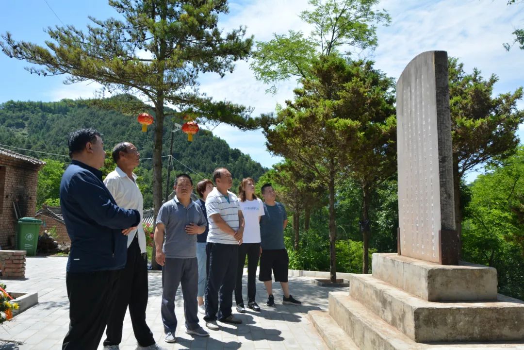 紅動隴原100年丨青山埋忠骨 精神代代傳——拜謁天水市秦州區娘娘壩鎮