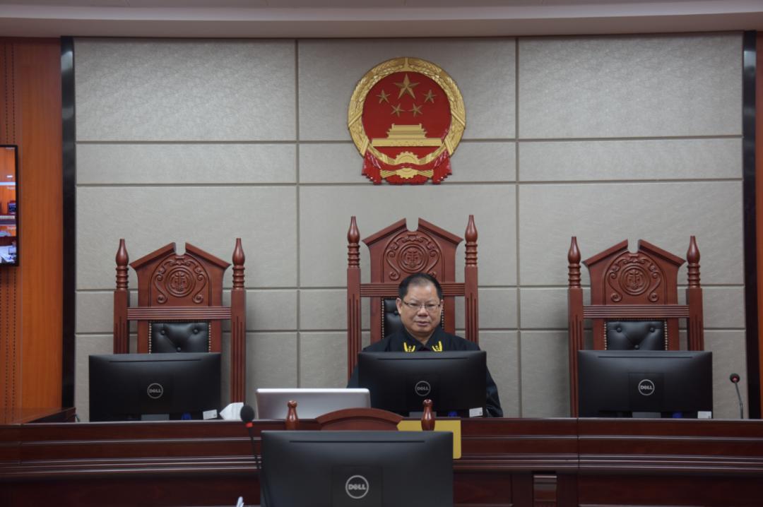 潮南法院两英法庭林文坚红土地上的红法官