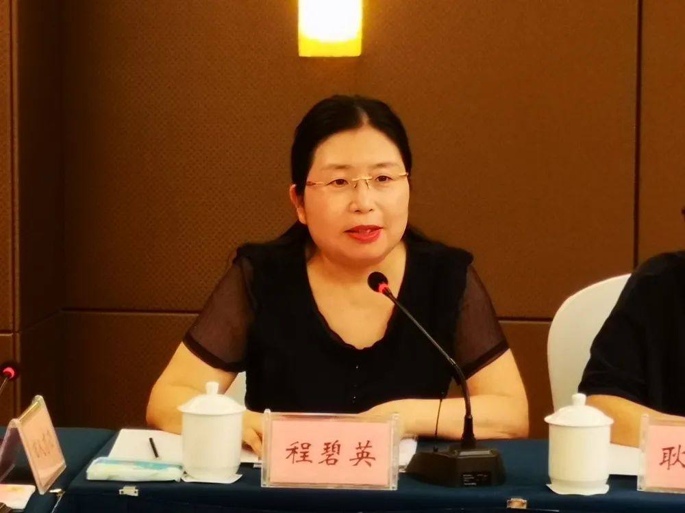 食用菌研究所高级农艺师耿新翠,达州市中心医院风湿免疫科主任吴建红