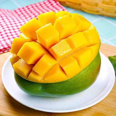 有霸气十足的外表 还有着欲仙欲死的迷人口感一手无法掌控的凯特芒果