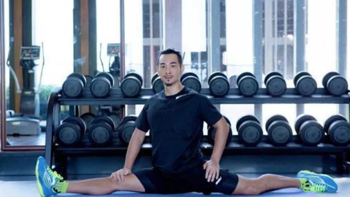 49岁的赵文卓，就是健身的最佳代言人