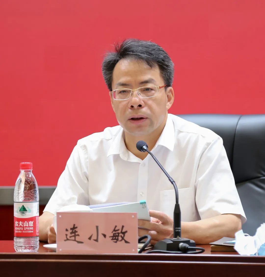 连小敏系统回顾了2021年上半年以来侨联各项工作取得的成绩并对下半年