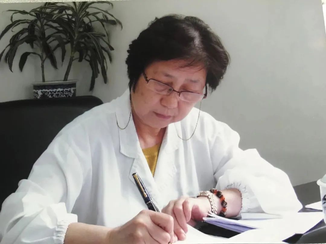 名医传承风采篇岳阳医院名老中医上海市名中医徐敏华