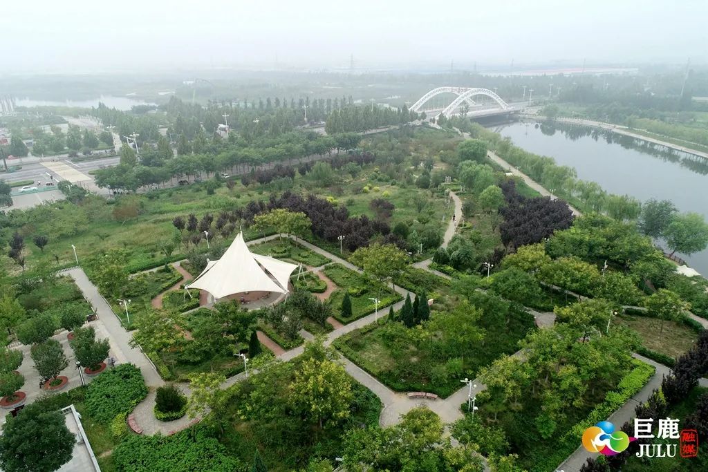 这片打卡地专属巨鹿美