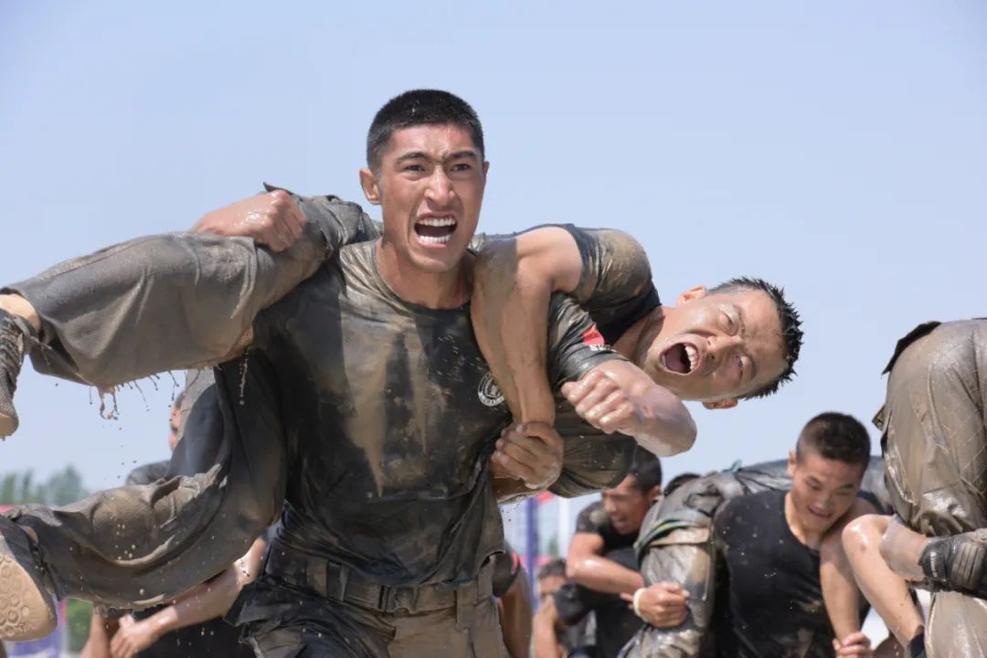 绝对实战真功夫来看新疆特警大练兵