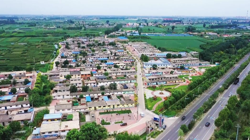 三基建设年丰南区胥各庄镇岭子上村大力实施村容环境提升和居住条件