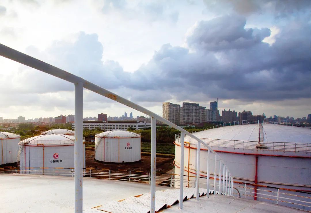 1993年,为了满足虹桥机场供油递增的需要,中国航空油料华东公司于4月