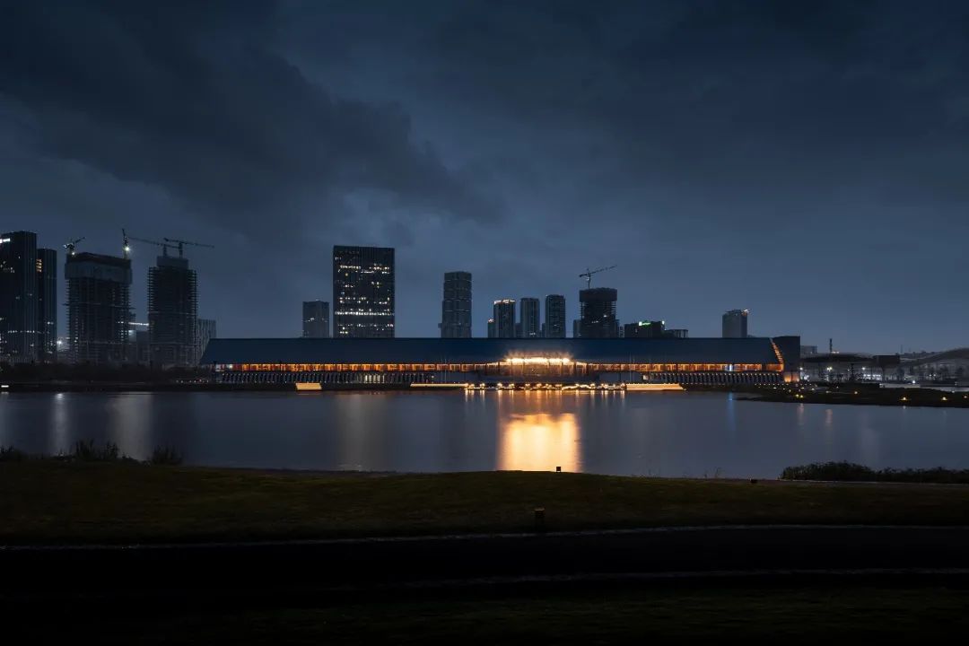 天府国际会议中心夜景图片