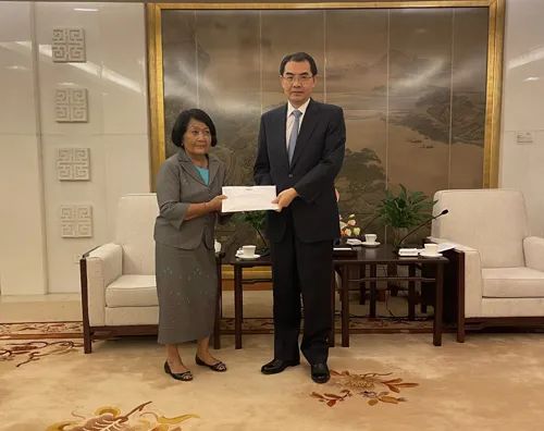 外交部部长助理吴江浩会见柬埔寨驻华大使西索达