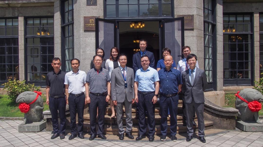 普陀区委政法委领导带队调研北京天同(上海)律师事务所