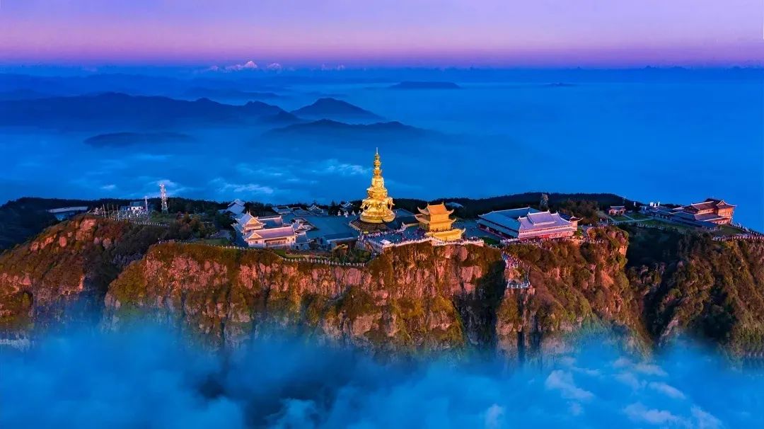 最美基層法庭丨峨眉山旅遊環保法庭護佑峨眉山的法治祥雲