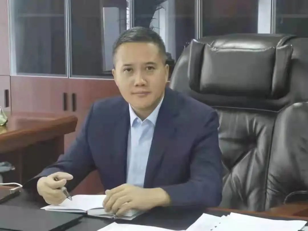 校友访谈王守波志存高远勇攀高峰