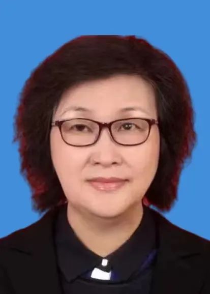 第八届委员会委员合影民进温州市第八届委员会领导班子主任委员王丽峰