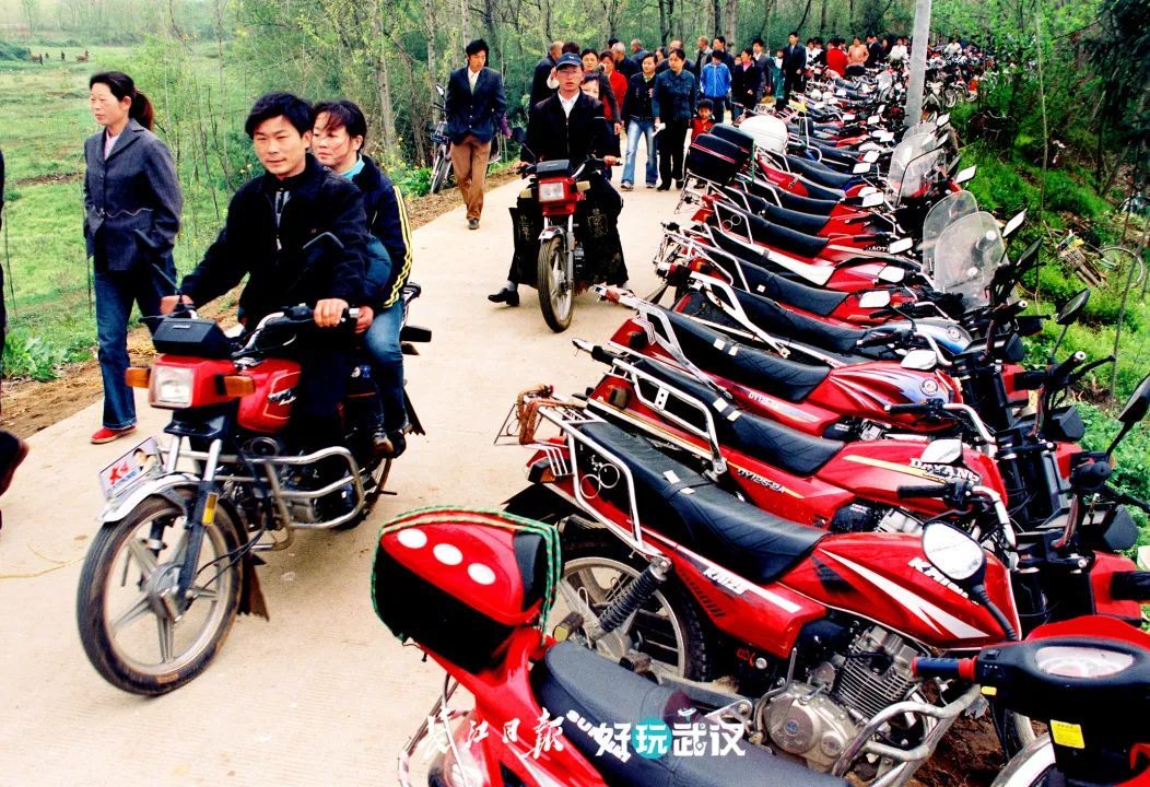 武汉摩托车市场图片
