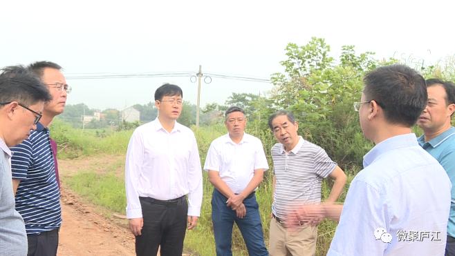 县政府党组副书记李朝传,县委常委,常务副县长,县政府党组副书记孔斌