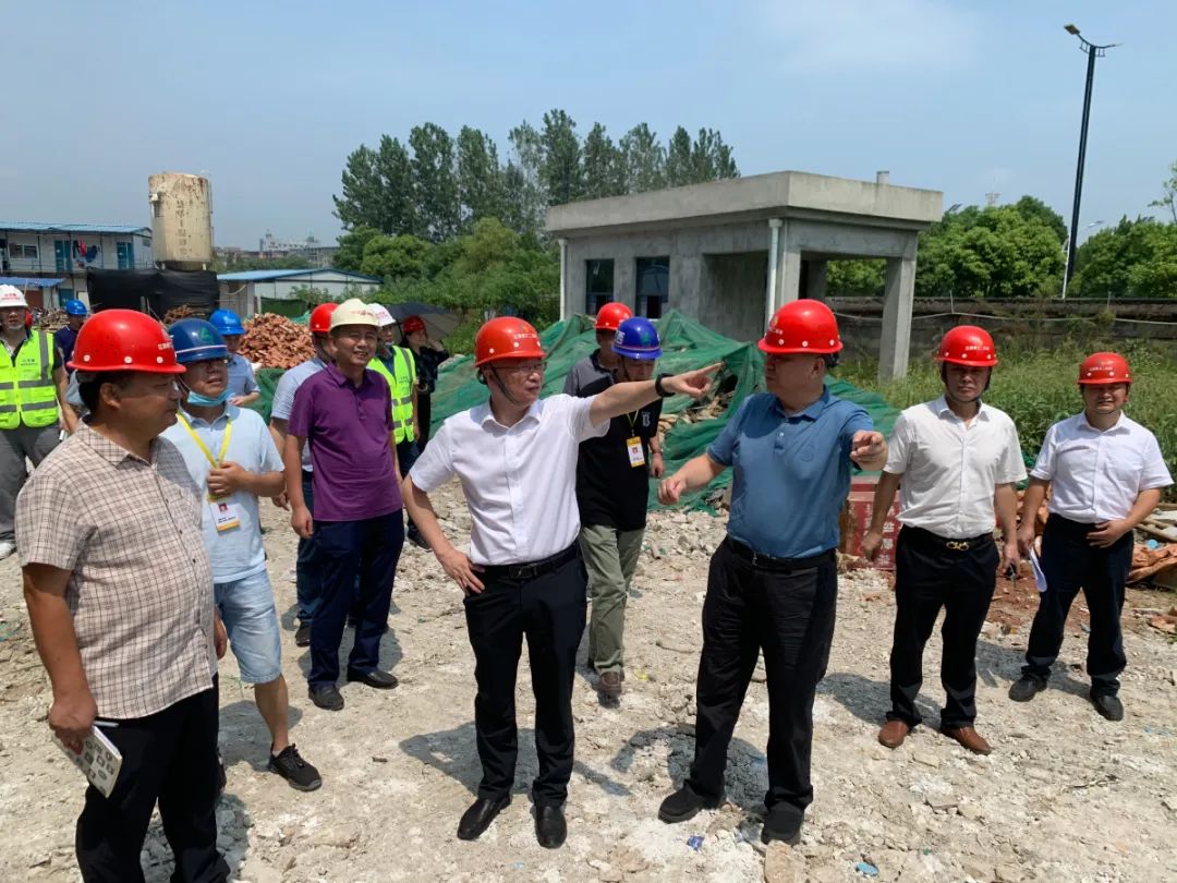 刘星到南昌中院新审判大楼工地调研