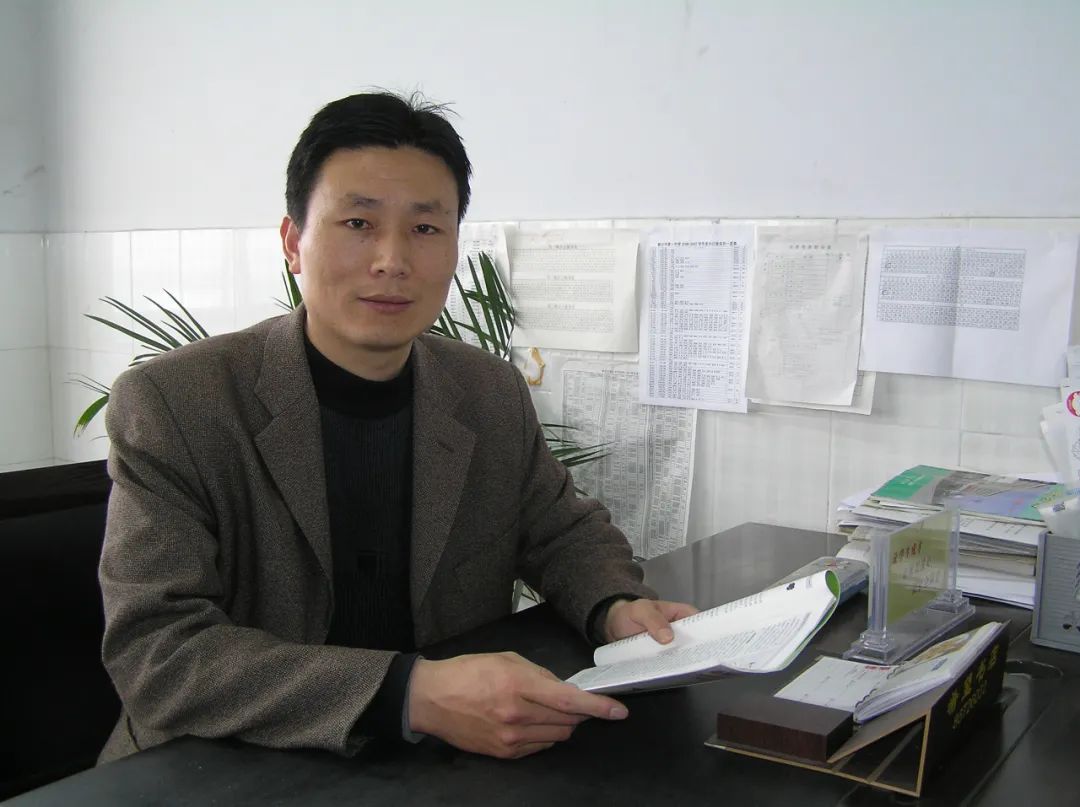 向老师致敬为新沂市第一中学教师朱胜利点赞