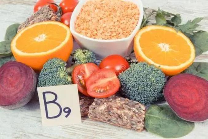 叶酸也叫维生素b9,是一种水溶性维生素,存在于小到病毒,细菌,大到人类