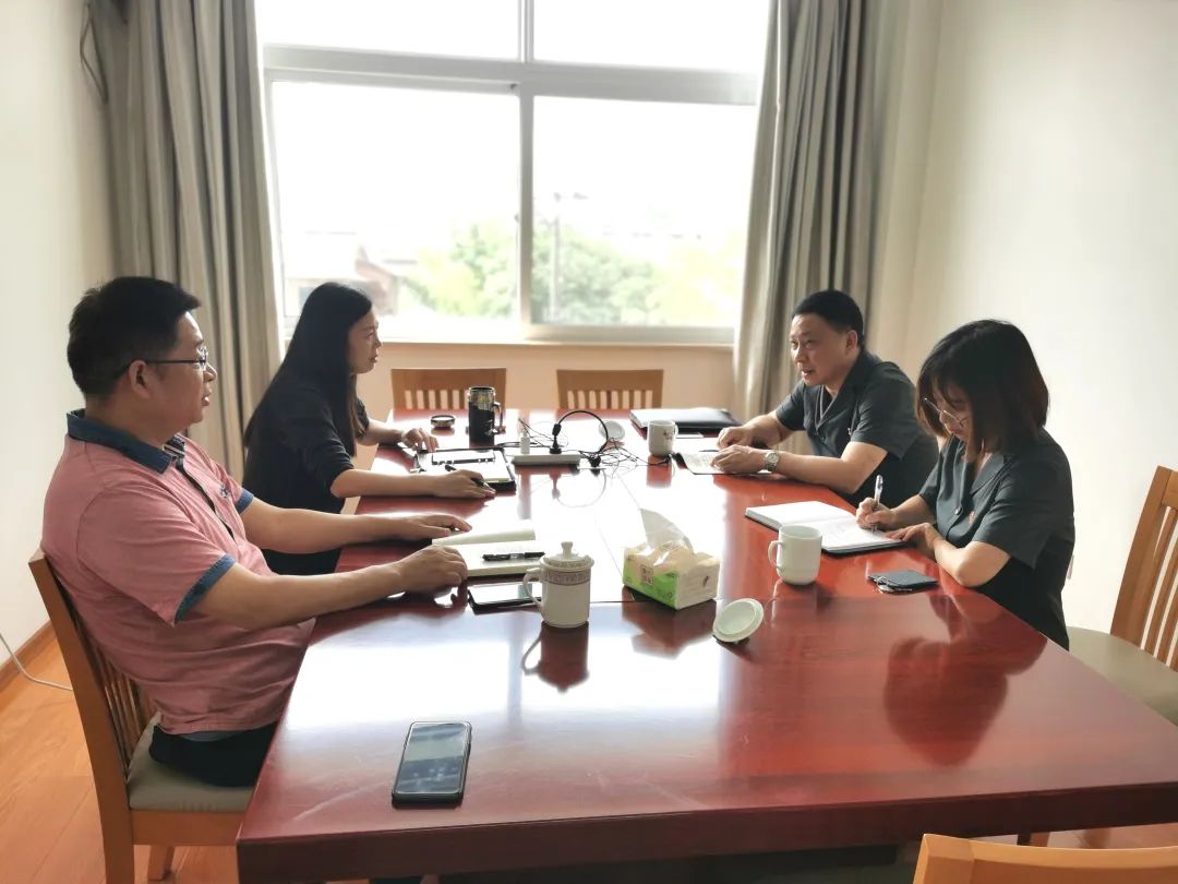 茸一中学刘琳校长,朱利剑书记参加了调研会.