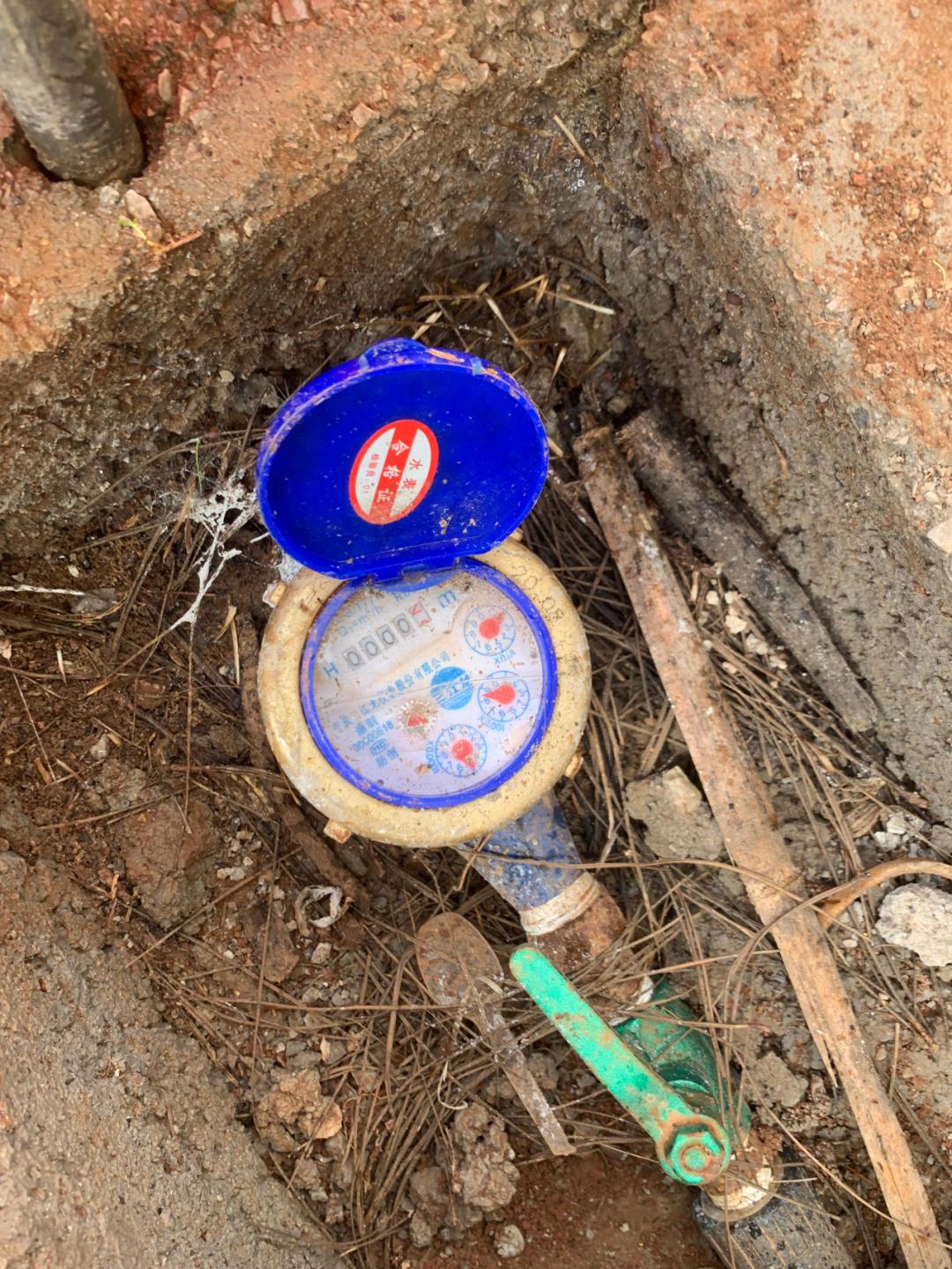 领导来了水才来贵州毕节新光村农村饮水工程成摆设