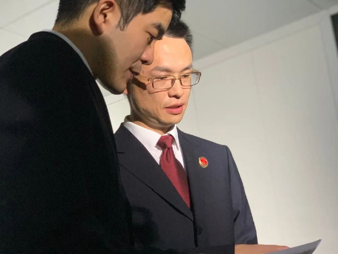 身边的英模陈荔做检察办案的强助攻