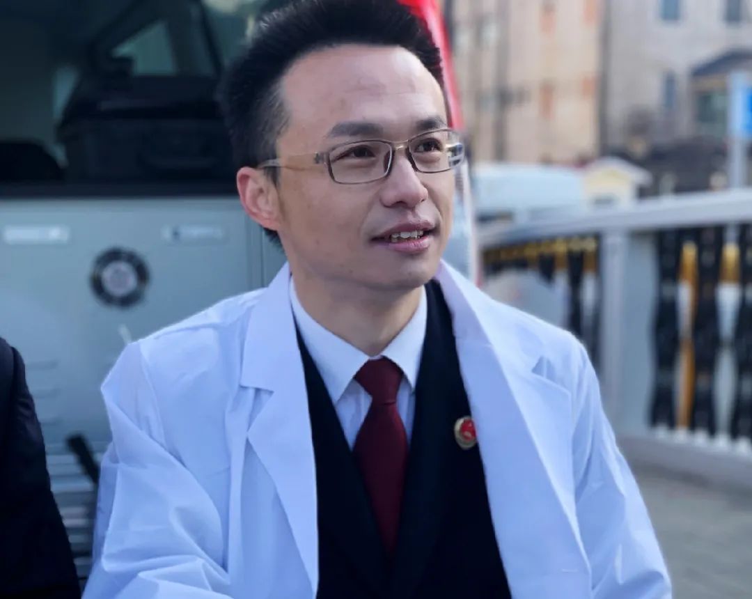 身边的英模陈荔做检察办案的强助攻