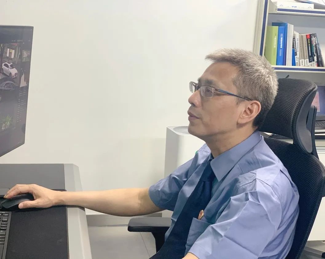 身边的英模陈荔做检察办案的强助攻