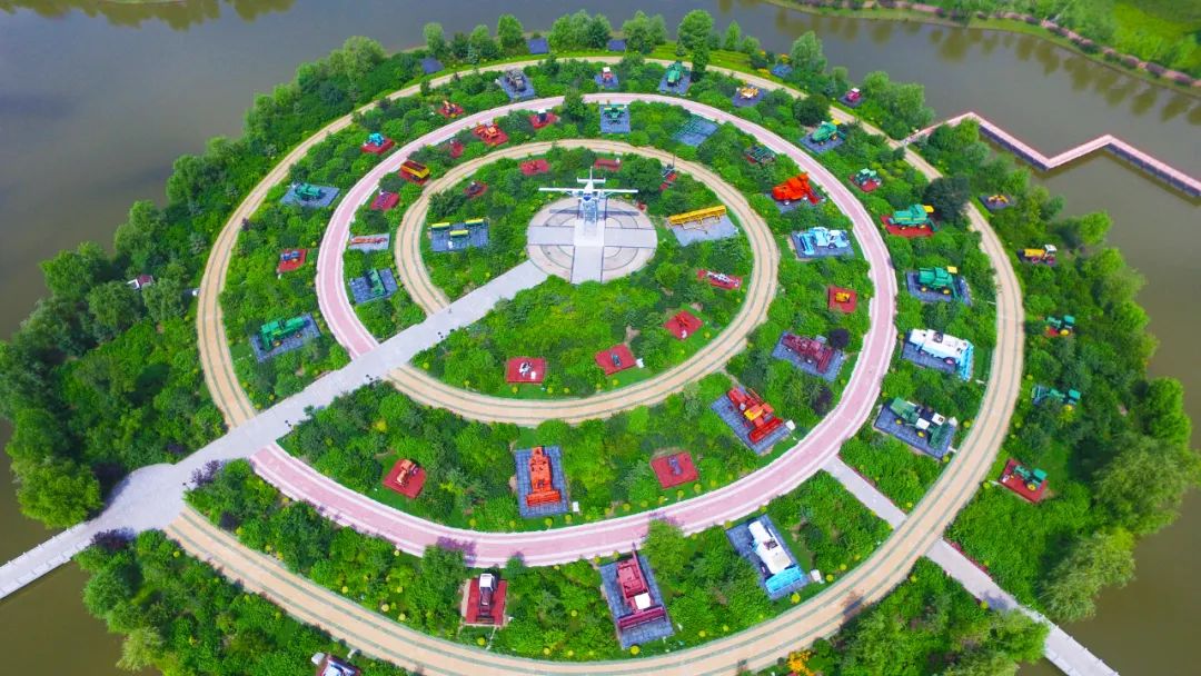 北大荒农机博览园旅游攻略_第三届龙江东部湿地旅游联盟_北大荒农机博览园