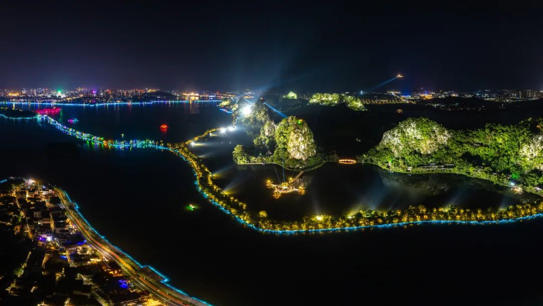 肇庆夜景全新升级这梦幻般的星湖山水太震撼