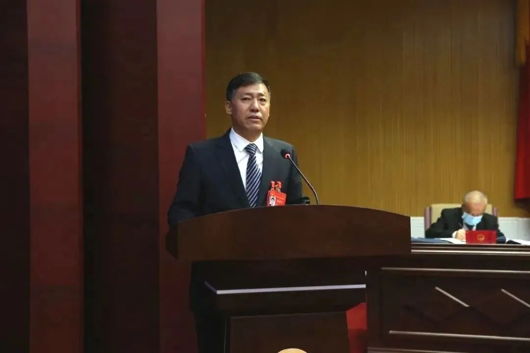 政务要闻霍林郭勒市第八届人民代表大会第六次会议胜利闭幕