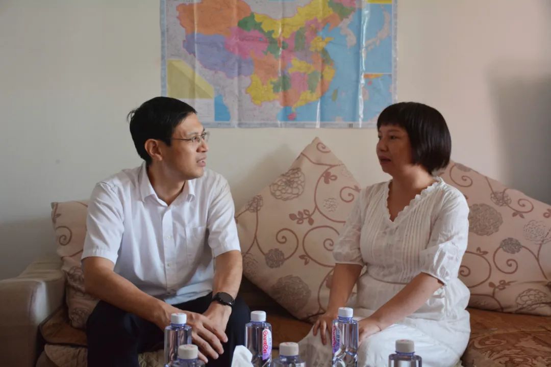 一枝一叶总关情古田县领导关心一线教师