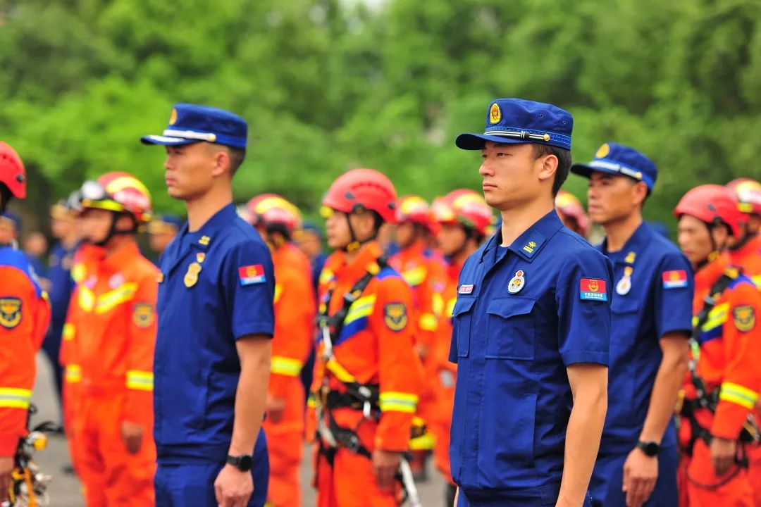 我们一起走进德阳赛区！看参赛队员在应急救援员、消防通信员项目的对决