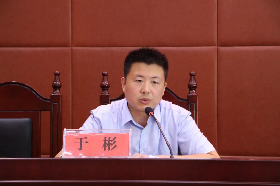 威海市委第六联动巡察组向乳山市人民法院党组反馈巡察情况