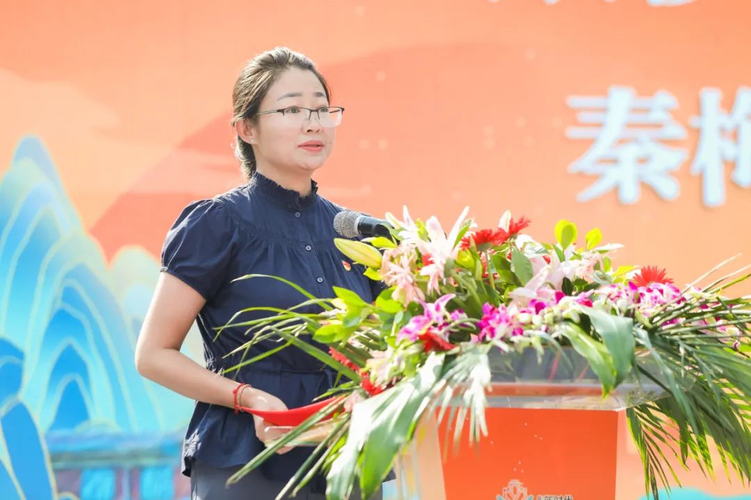 秦梅鸯宗在致辞中表示,此次湖南大学地铁站"新时代文明实践厅"建设将