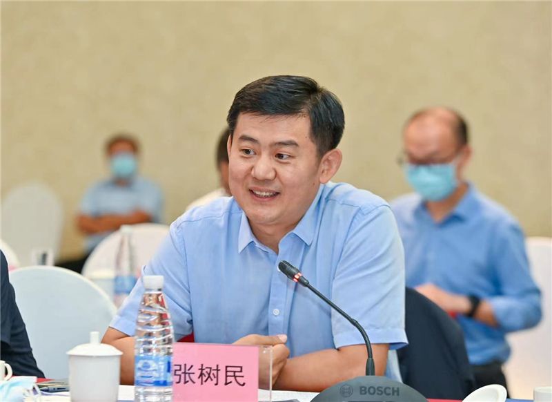 张树民对专家的关心支持和建言献策表示感谢,并表示将充分吸收,认真