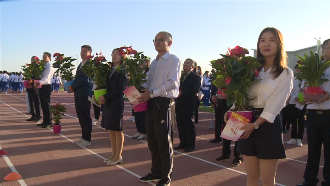 难忘师恩敬谢吾师金昌各学校开展庆祝教师节活动